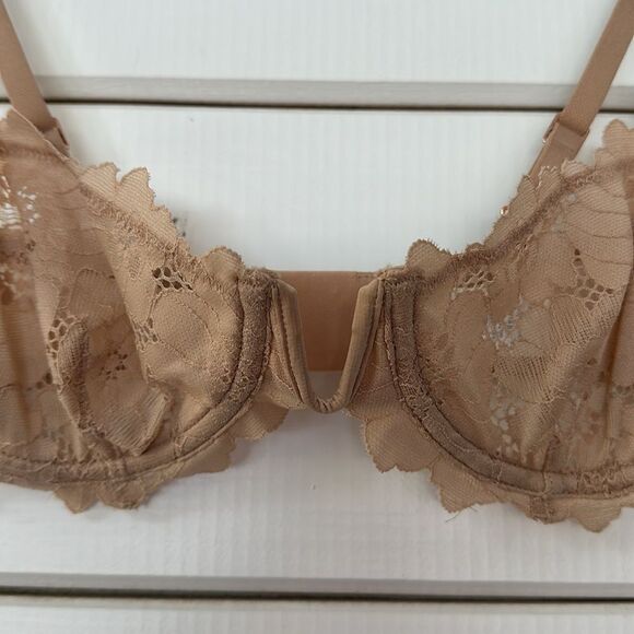 Aerie Real Power Poppy Lace Unlined Bra - Picture 4 of 12